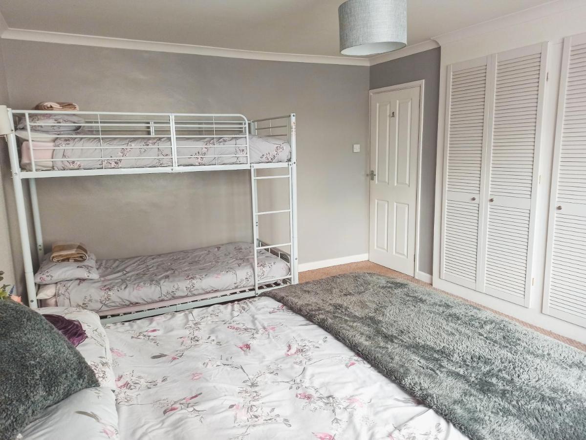 Esplanade Court Apartment With Communal Seasonal Heated Pool Paignton Eksteriør bilde